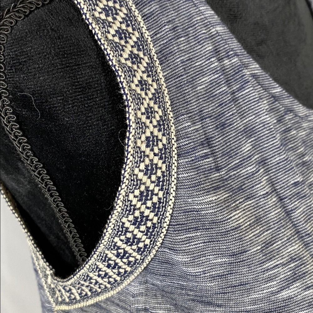W5 Concepts Anthropologie Blue Gray Marled Knit Tank Top Embroidered Trim M - Picture 4 of 9